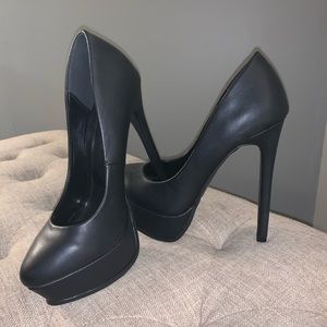 Black Windsor High Heels